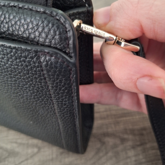 Kate Spade Knott Crossbody - Picture 6 of 6